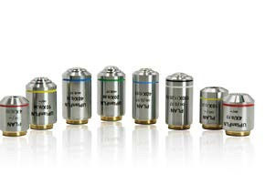 ऑब्जेक्टिव टर्नटेबल के साथ ऊर्ध्वाधर जैविक माइक्रोस्कोप B70